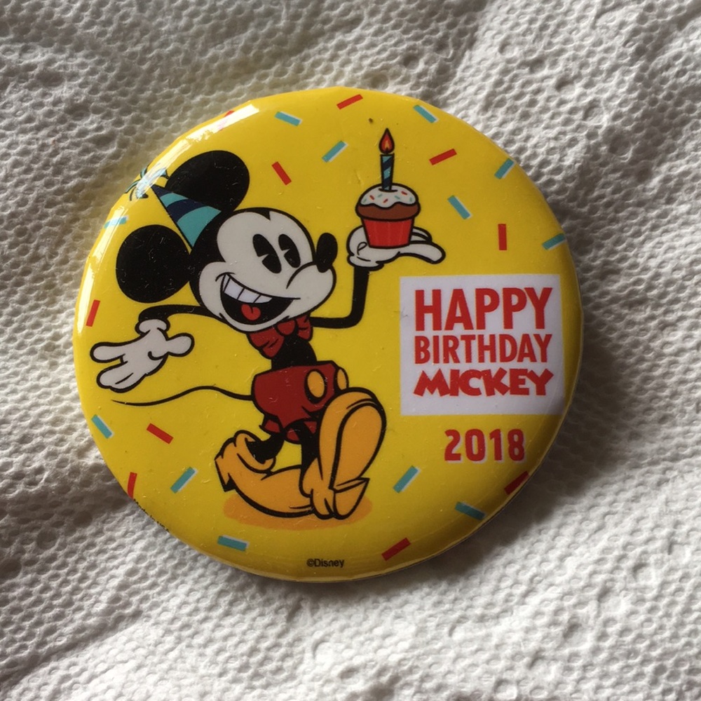 Collectors pin